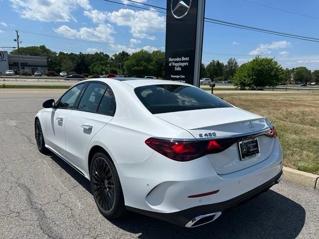 New 2026 MANUFAKTUR Moonlight White Metallic Mercedes-Benz E 450 image 40