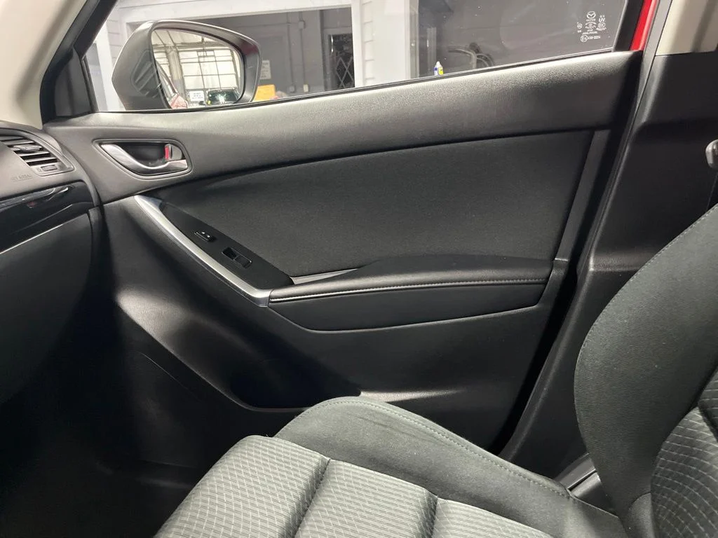 Used 2014 Red Metallic Mazda Touring image 15