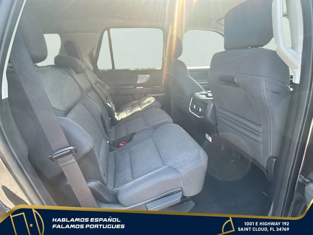 Used 2025  Ford Active image 31