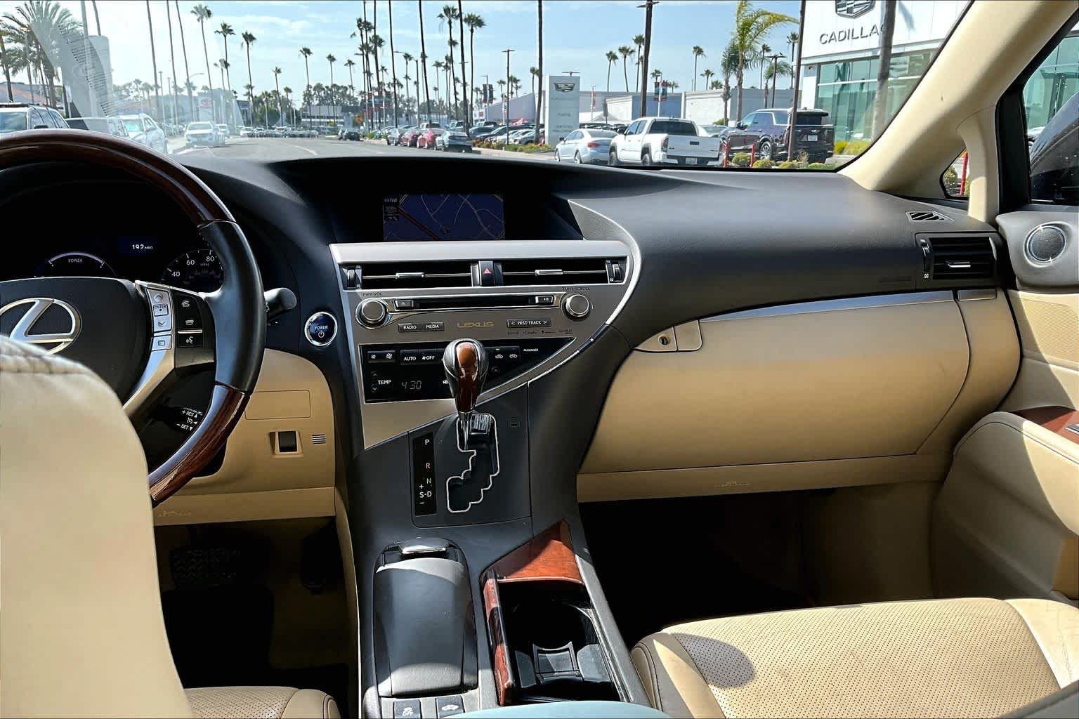 Used 2013 Fire Agate Pearl Lexus  image 33