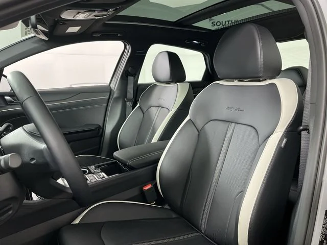 New 2026 Wolf Gray Kia GT-Line FWD image 11