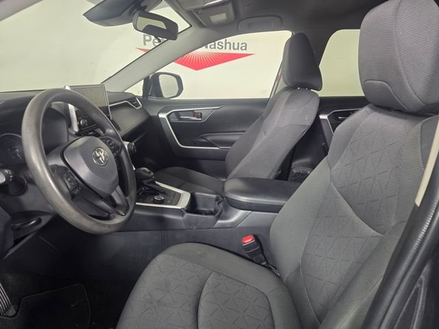 Used 2025 Magnetic Gray Metallic Toyota XLE image 5