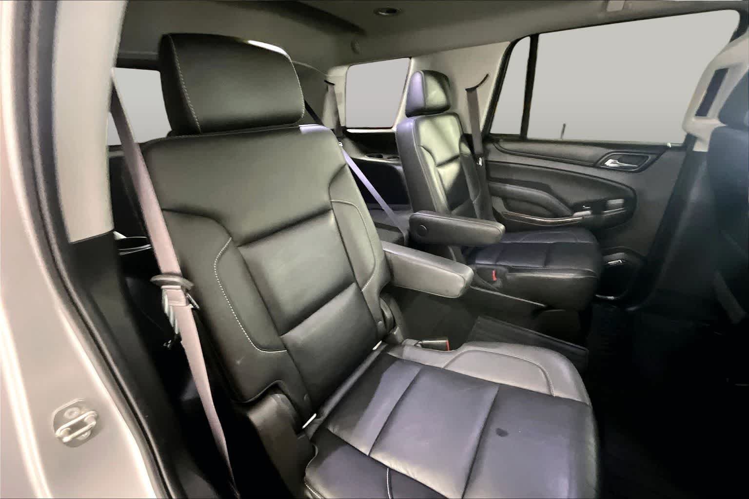Used 2017 SILVER ICE METALLIC Chevrolet LT image 20
