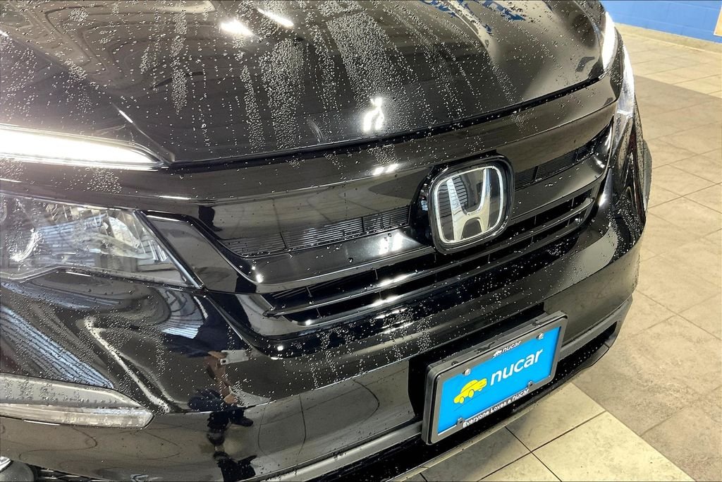 Certified Used 2022 Black Honda Special Edition image 31