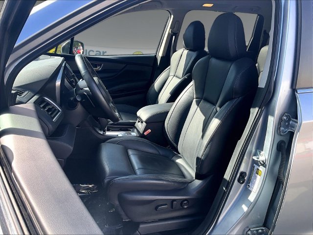 Used 2023 Ice Silver Metallic Subaru Limited image 20