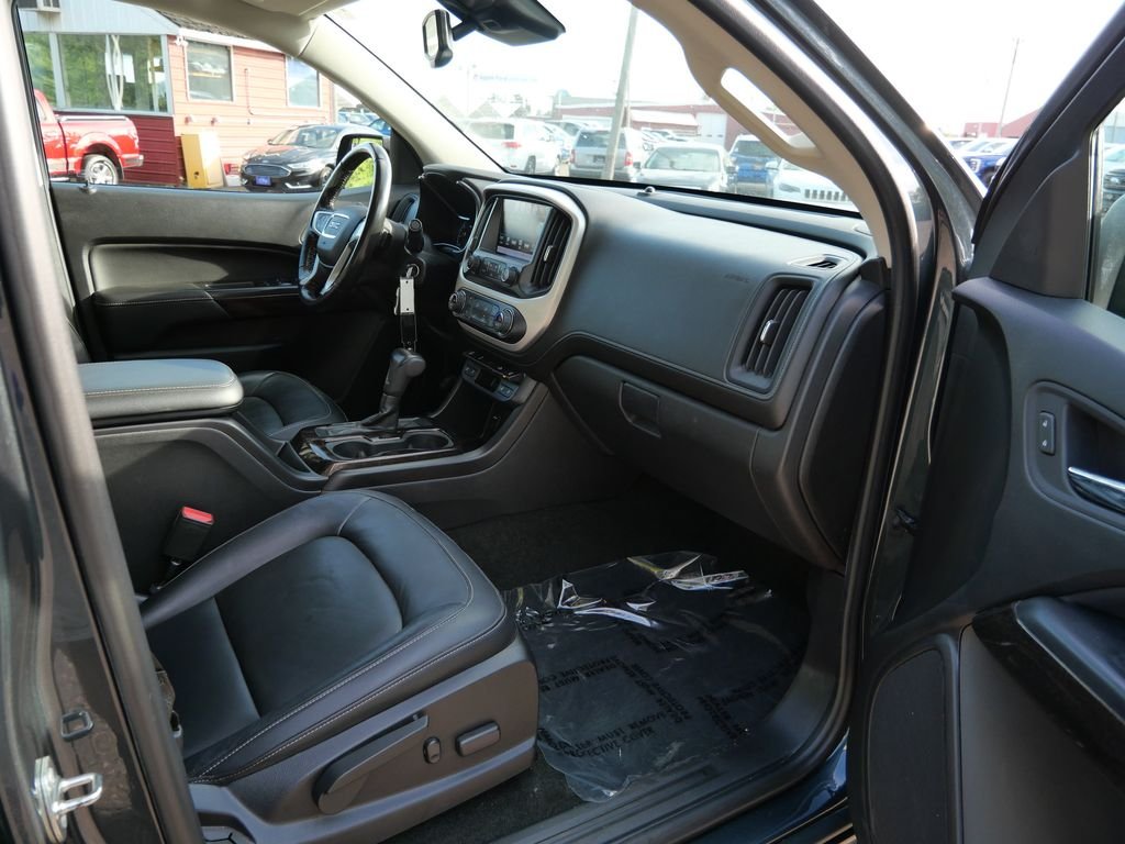 Used 2017 Gray GMC SLT image 11
