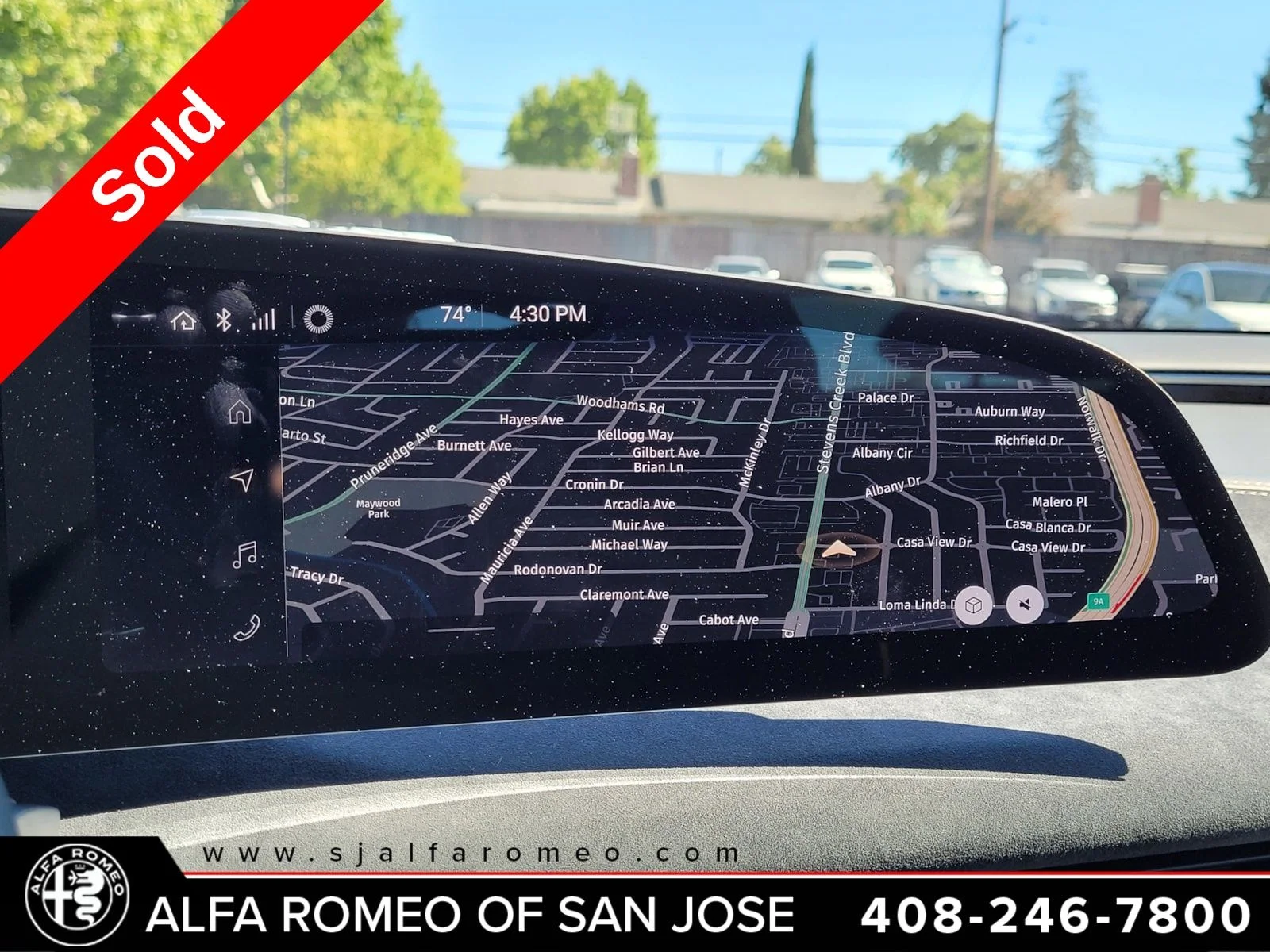 Used 2023 Silver Lucid Grand Touring image 21