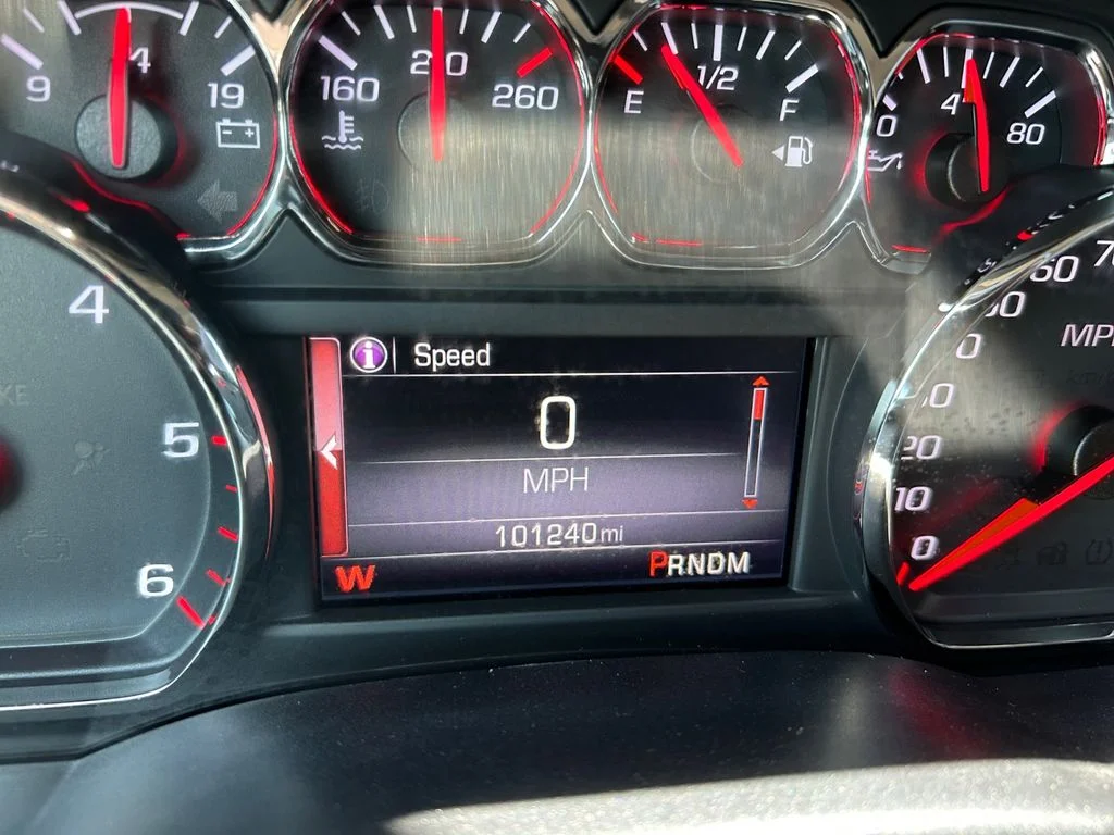 Used 2016 Black GMC SLE image 10