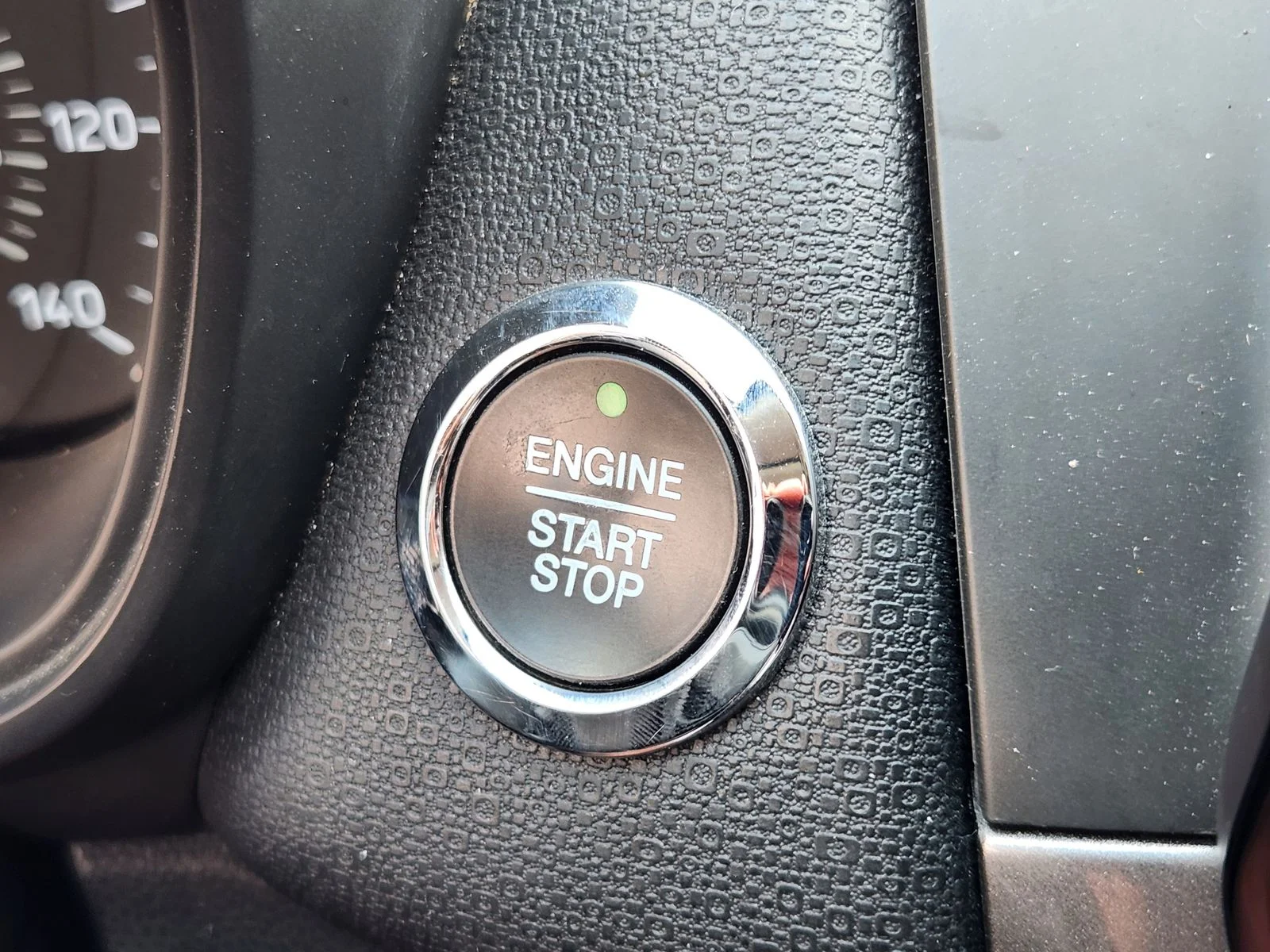 Used 2020 Black Ford SE image 20