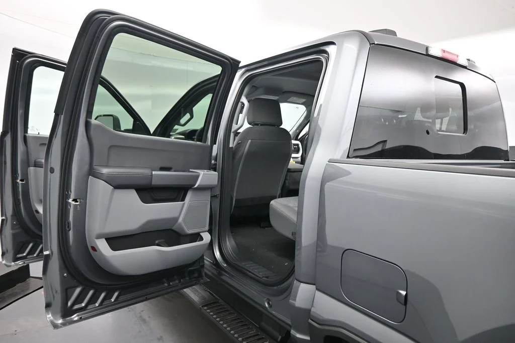New 2026 Gray Ford XL image 14