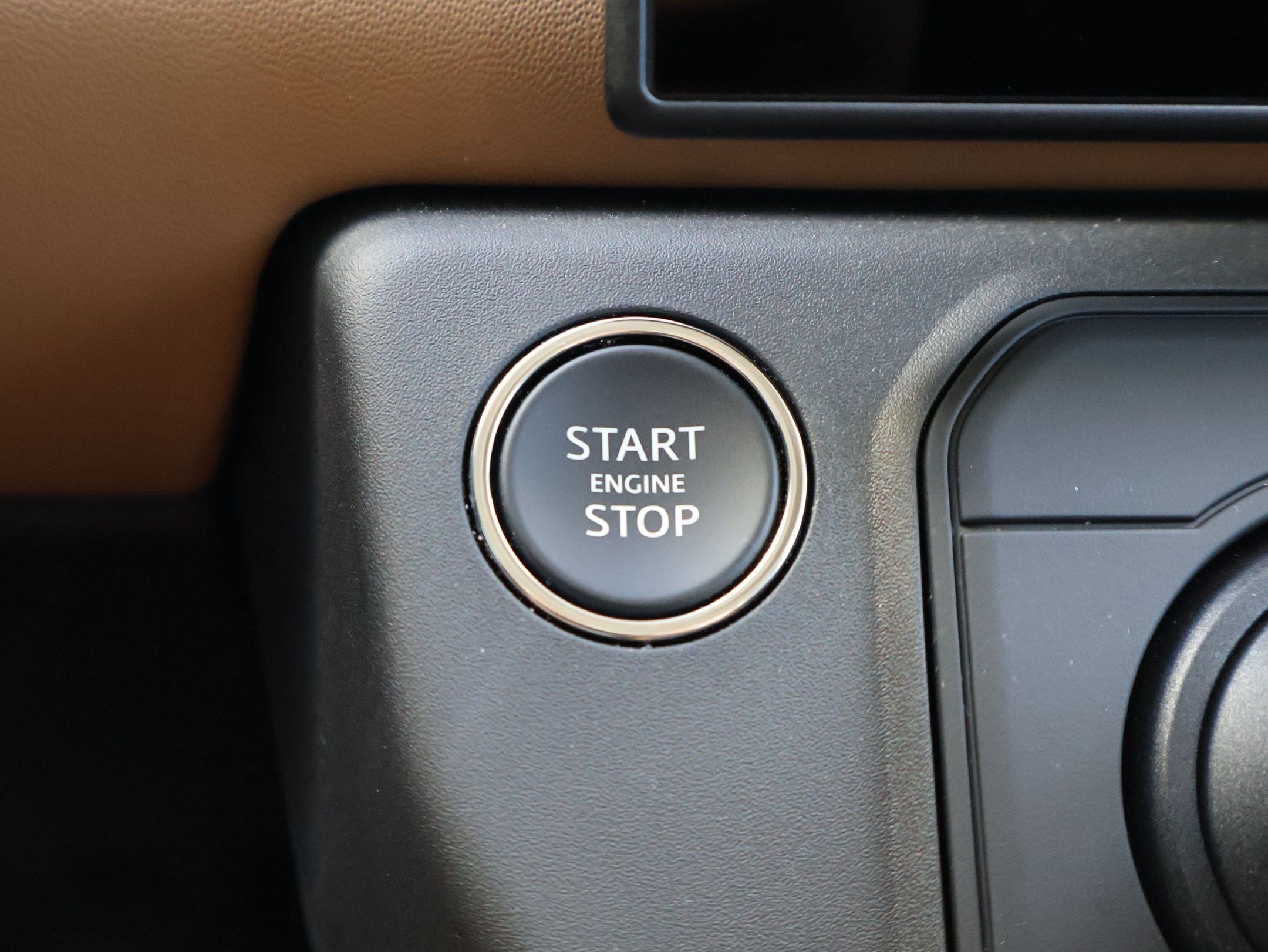 Used 2026 Fuji White Land Rover 110 P400 X-Dynamic SE image 21