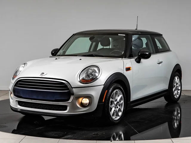 2016 MINI Cooper 
