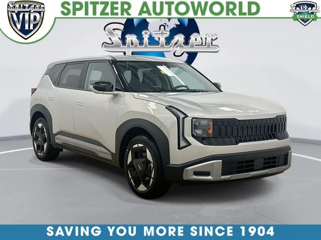New 2027 Ivory Silver Kia S image 1