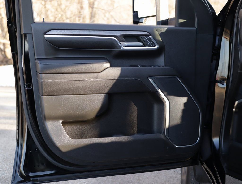 Used 2024 Black Chevrolet LTZ image 23