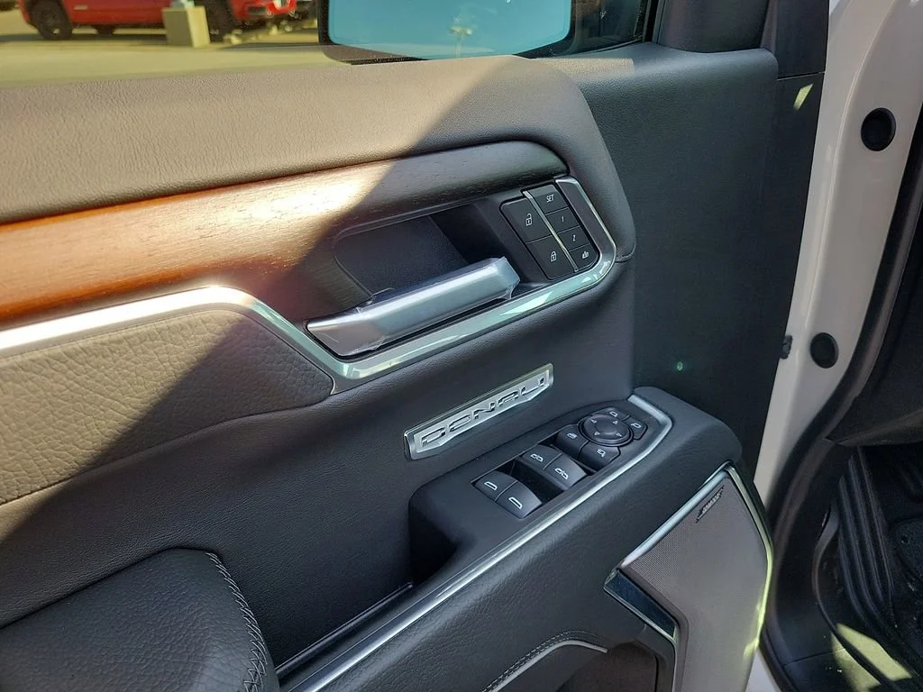 2026 GMC Sierra 1500 Denali - Photo 18