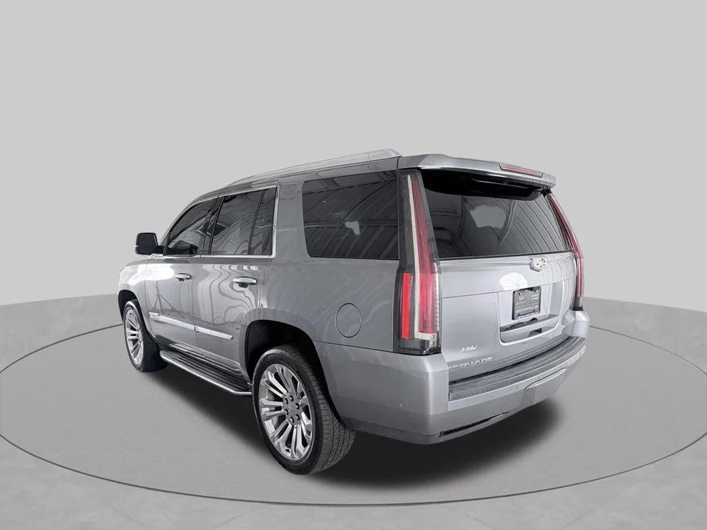 Used 2020 Satin Steel Metallic Cadillac Luxury image 8