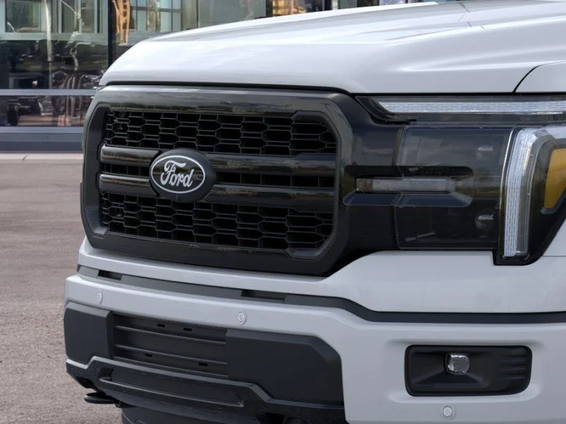 New 2026 Oxford White Ford Lariat image 17