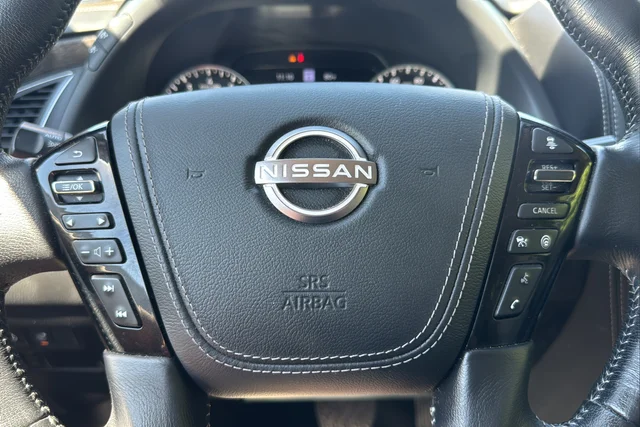 Used 2022 Super Black Nissan Platinum image 15