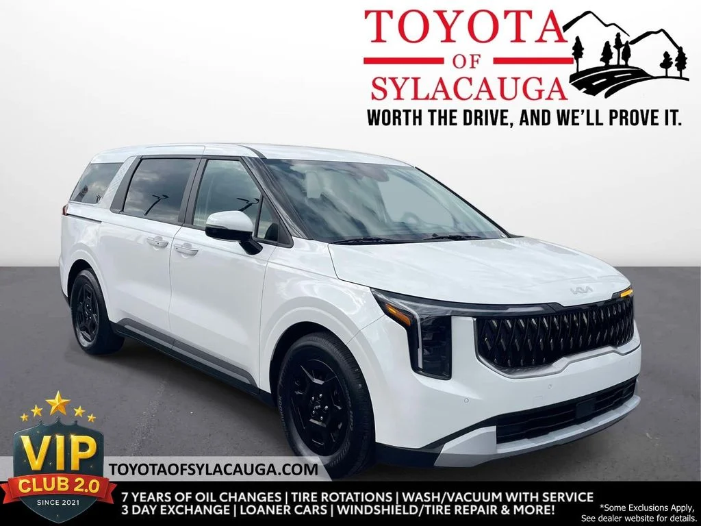 2025 Kia Sedona LXS's photo