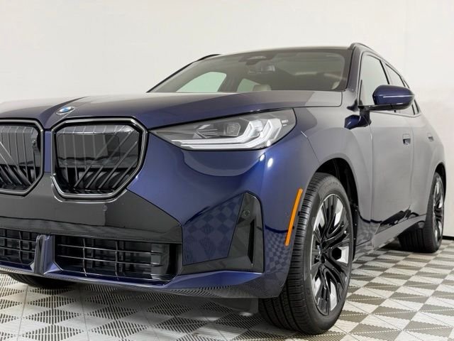 Used 2026 Tanzanite Blue II Met BMW 30 xDrive image 6