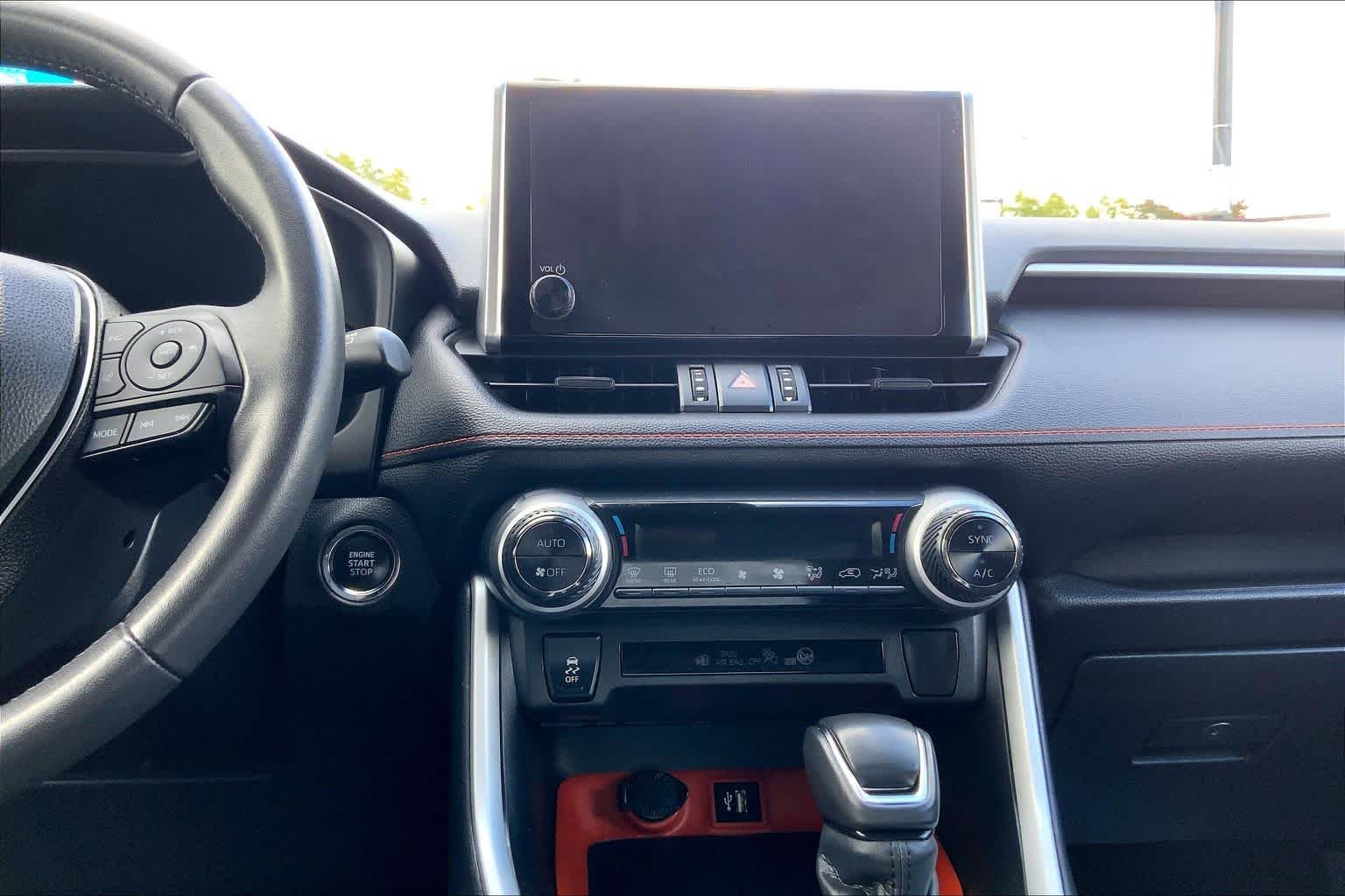 2024 Toyota RAV4 Adventure - Photo 34