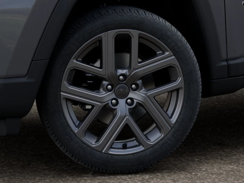 New 2026 Sting-Gray Clearcoat Jeep Limited image 4