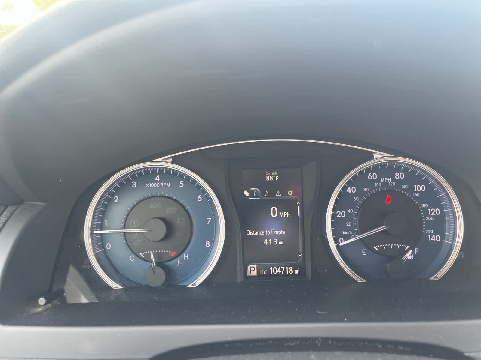 Used 2015 Celestial Silver Metallic Toyota XLE image 12
