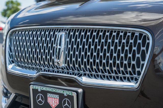 Used 2019 Brown Metallic Lincoln Reserve image 14