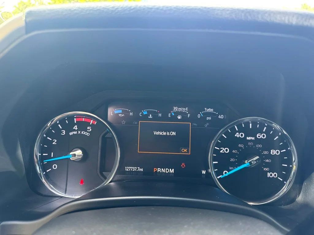 Used 2021 Blue Metallic Ford Lariat image 13