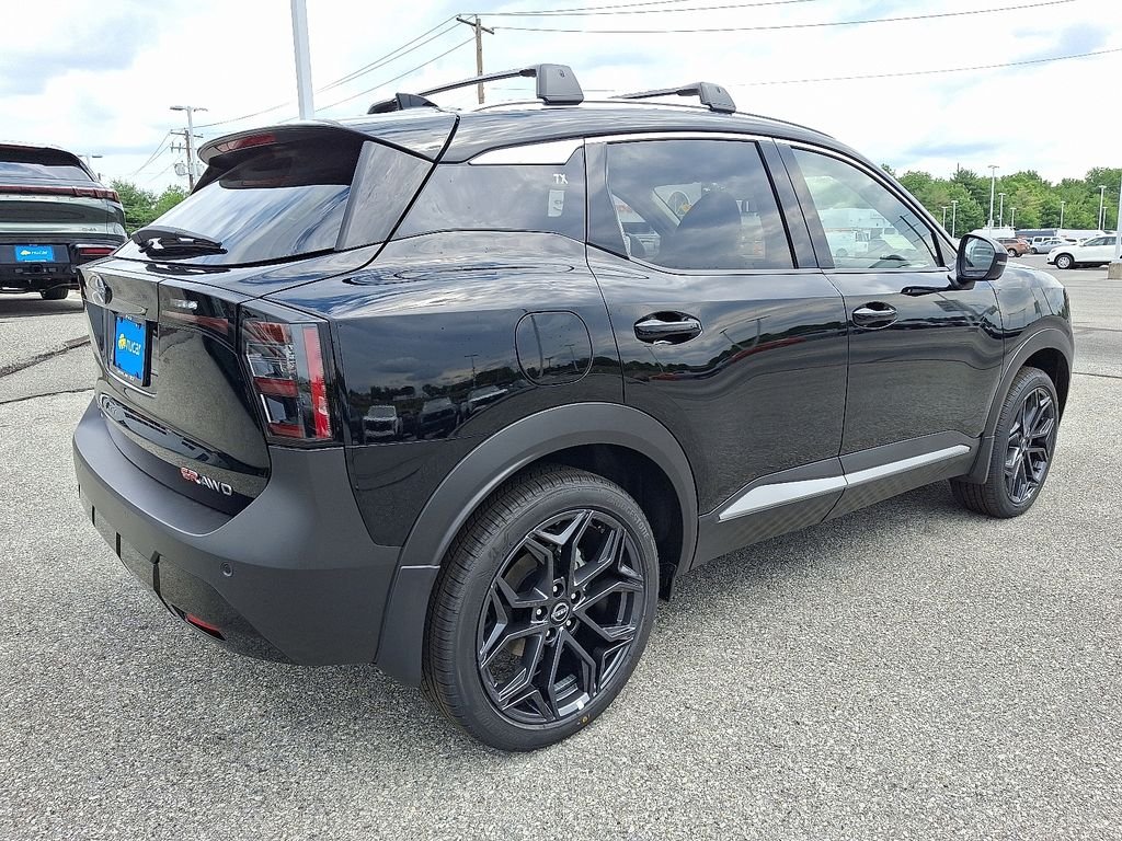 New 2026 Super Black Nissan SR image 4