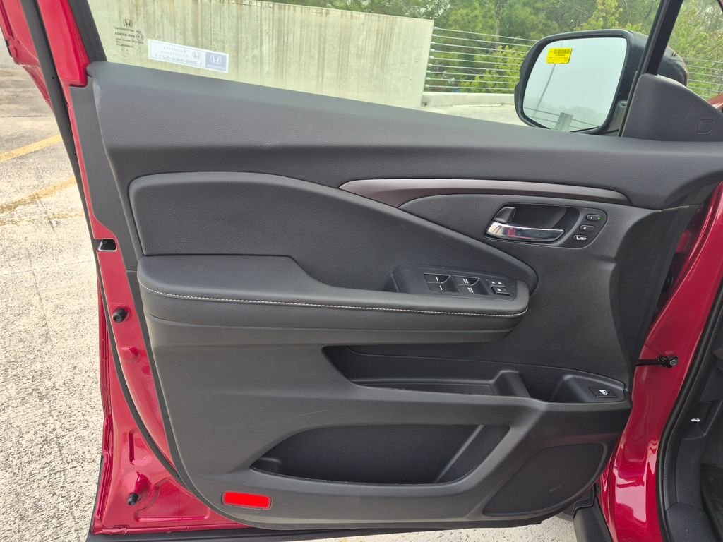 New 2026 Radiant Red Metallic II Honda RTL image 16