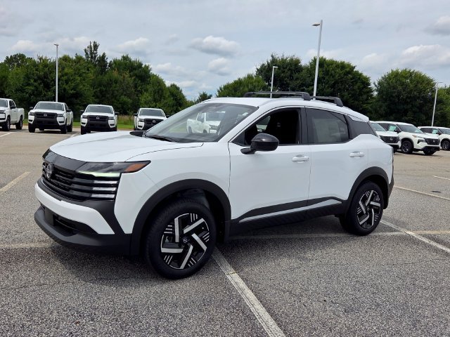 Used 2026 White Nissan SV image 3