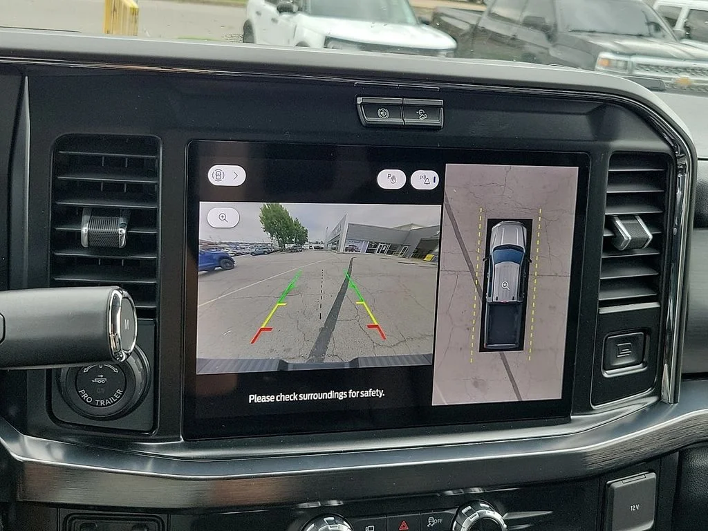 New 2026 Carbonized Gray Metallic Ford F-350® Lariat® image 16