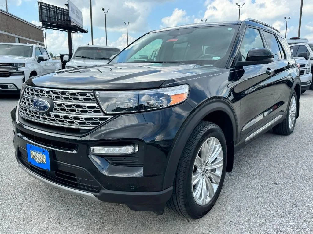Used 2020 Agate Black Metallic Ford Limited image 8