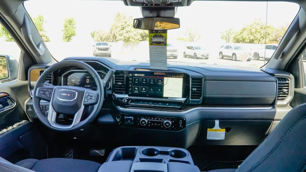 2026 GMC Sierra 1500 SLE - Photo 13
