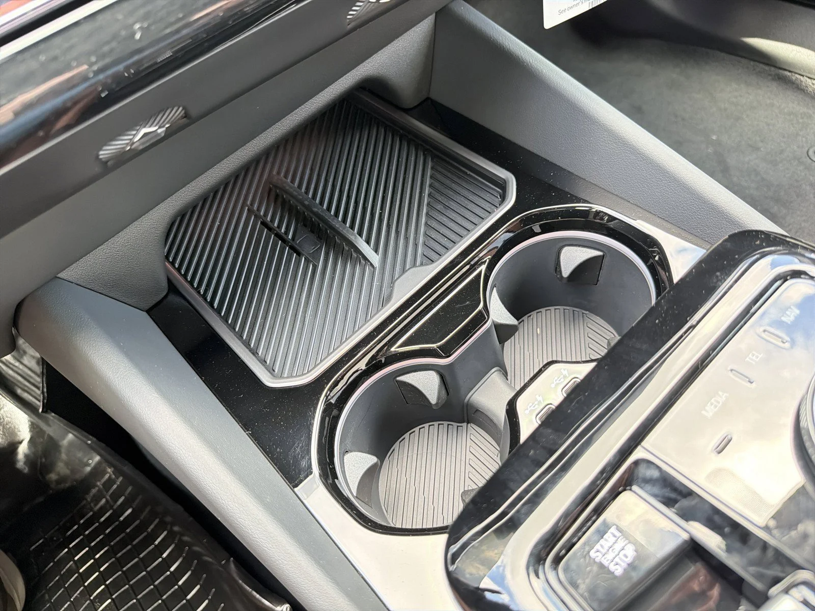 New 2026 Dune Grey Metallic BMW 30 xDrive image 33