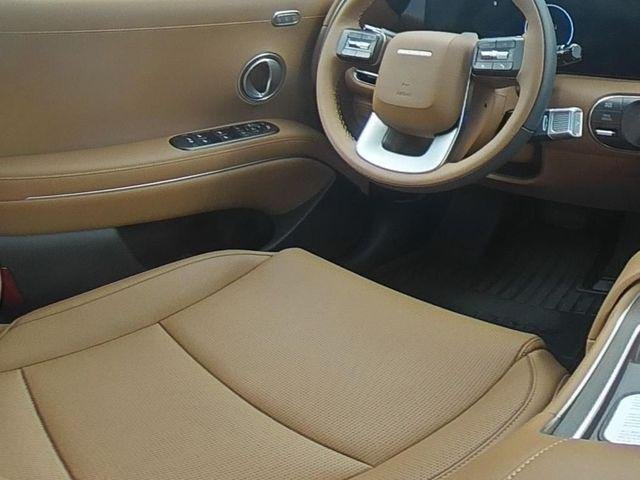 New 2027 White Hyundai Calligraphy AWD image 36