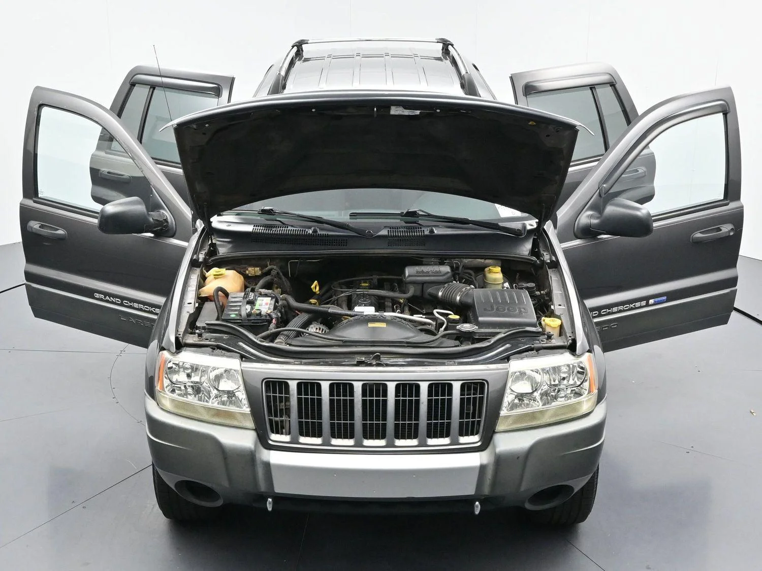 Used 2004  Jeep Columbia Edition 2WD image 35