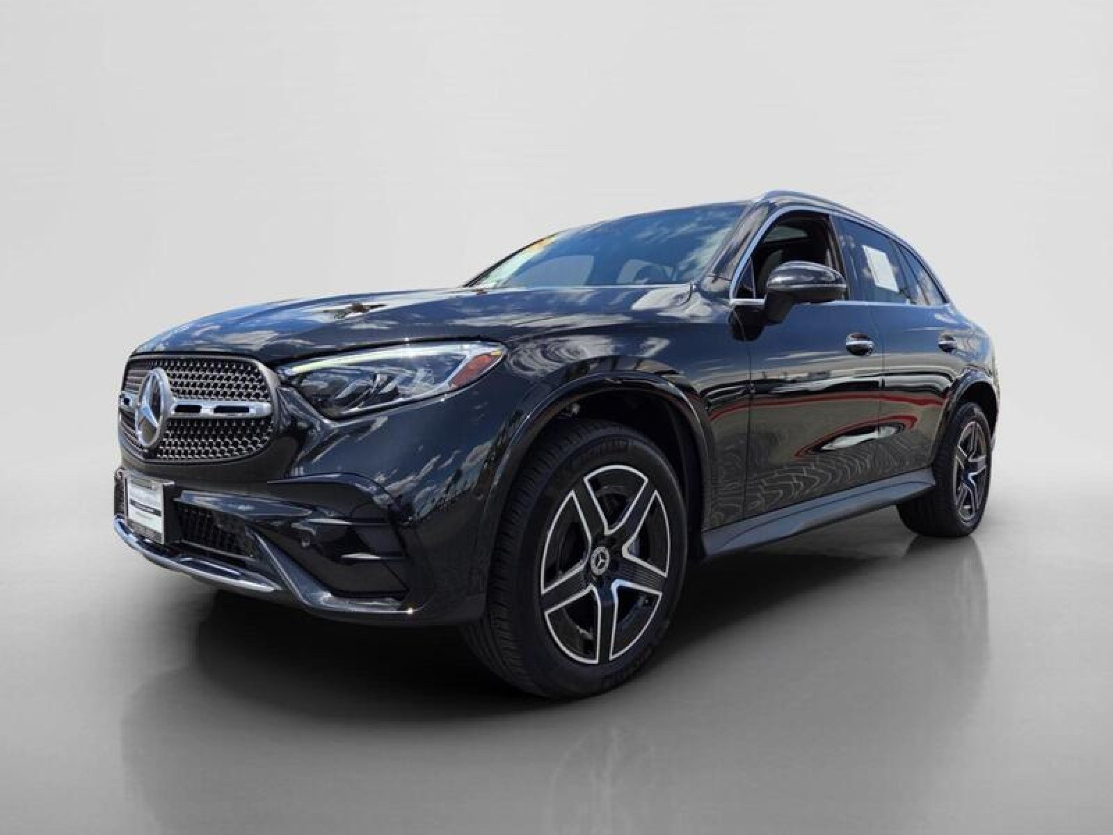 Certified Used 2024 Obsidian Black Metallic Mercedes-Benz GLC 300 image 8