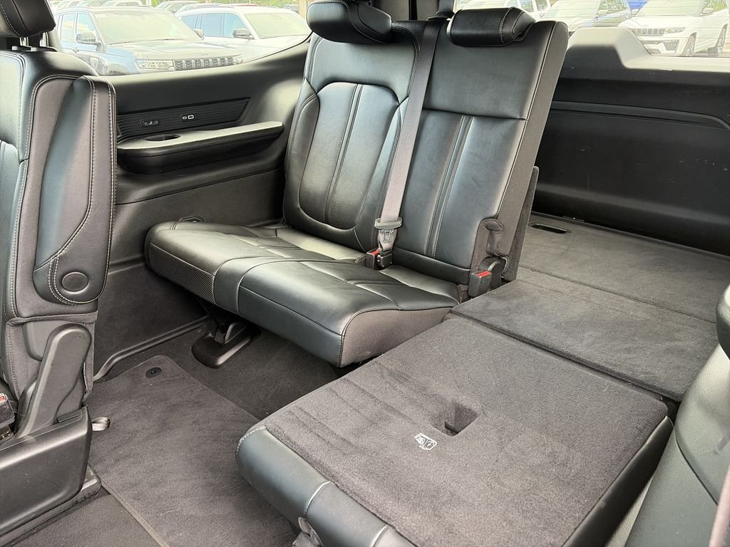 Used 2024 Black Jeep Series III image 33