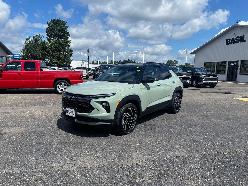 Used 2024 Cacti Green Chevrolet RS image 8