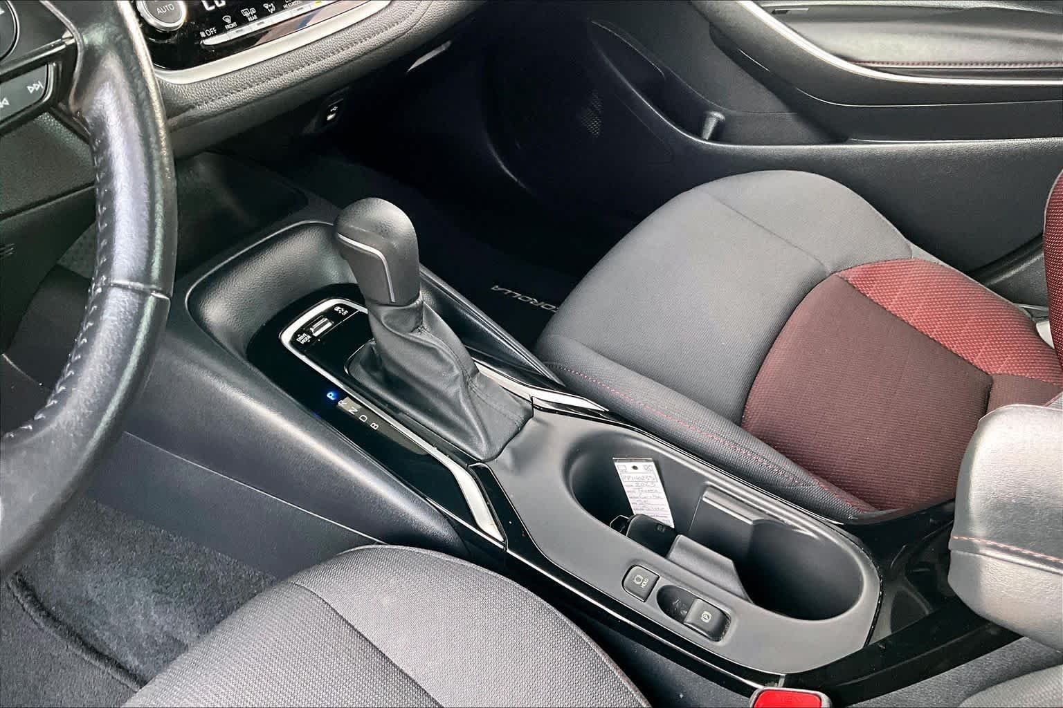 Used 2023 Classic Silver Metallic Toyota SE image 17