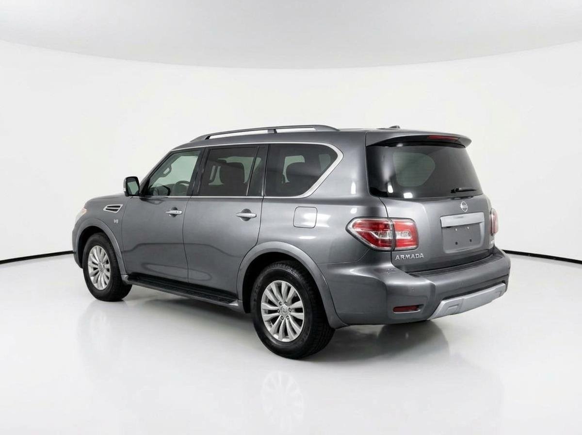 Used 2017 Gun Metallic Nissan SV image 7