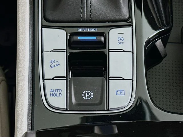 New 2026 Green Hyundai SEL image 18