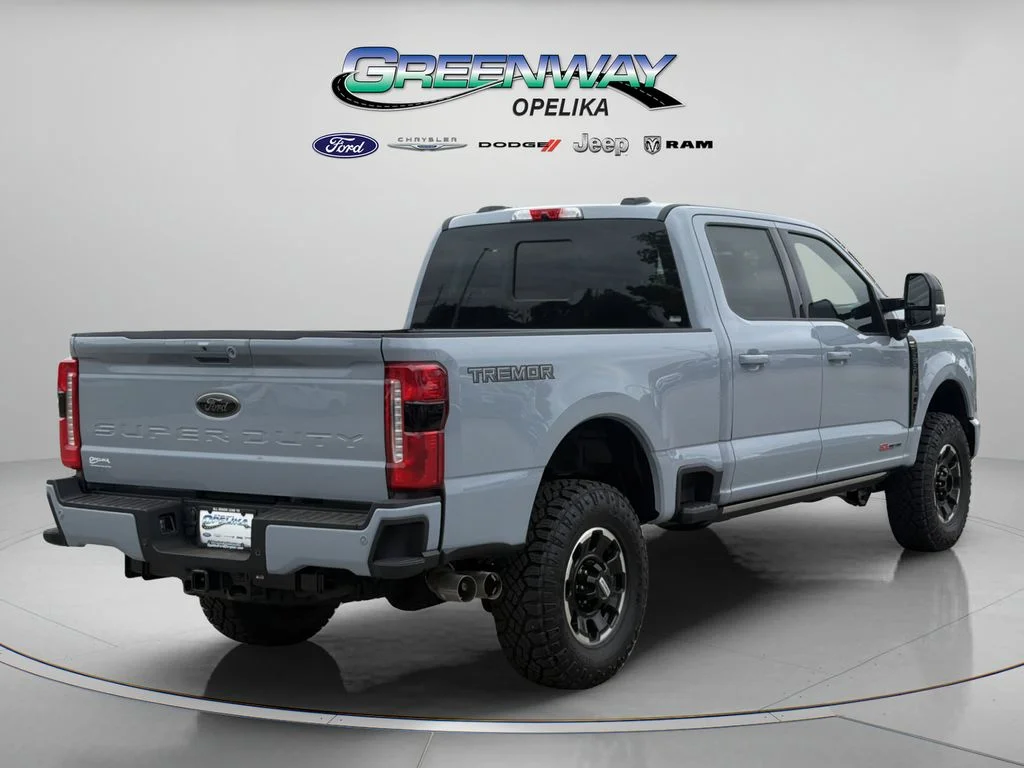 New 2026 Glacier Gray Metallic Tri-Coat Ford F-250® Lariat® image 33