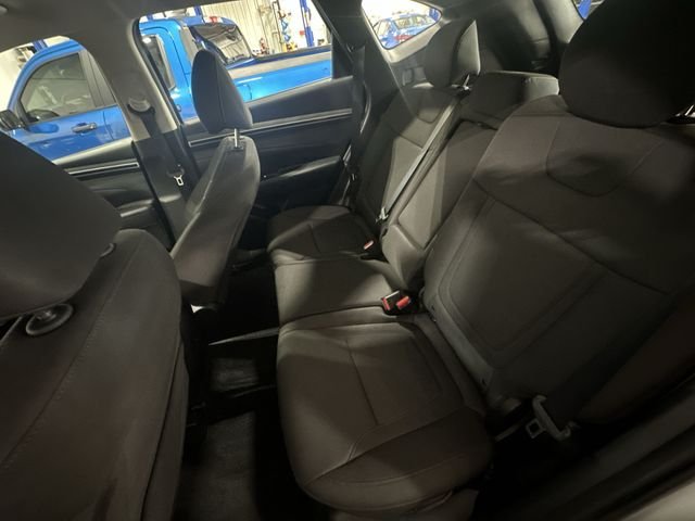Used 2024 Silver Hyundai SE image 31