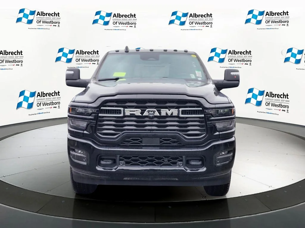 New 2026 Diamond Black Crystal Pearl-Coat Exterior Paint RAM Big Horn image 8