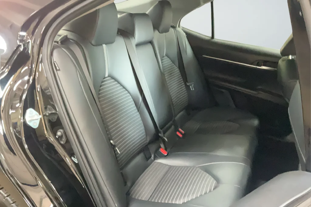 2024 Toyota Camry SE - Photo 20