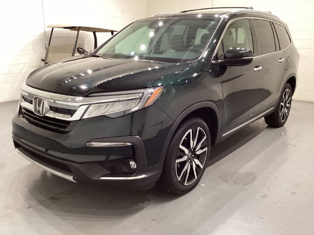 Used 2021  Honda Touring image 2