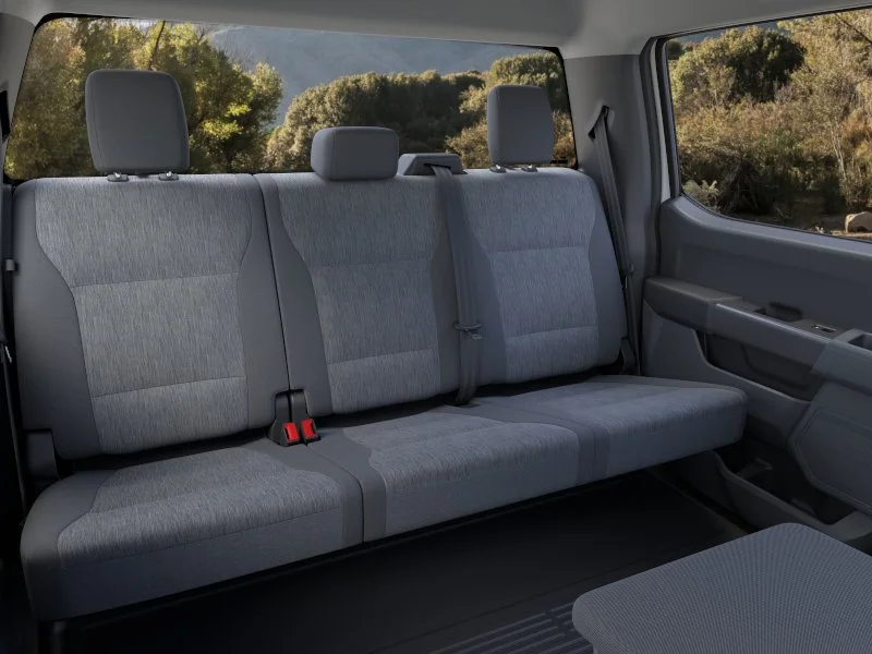 New 2026 Oxford White Ford F-250® XL image 34